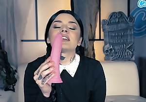 Cute Teen Cosplay As Wednesday Addams Masturbates On Cam