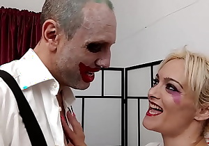Joker vs Harley Quinn - roleplay halloween cumshot