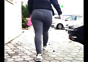 Big ass in grey leggings VPL VTL