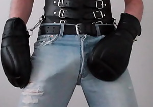 BoundInLevis - rubbing and cumming in levis with leather mitts