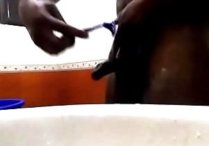 House-servant Bathing, Scurf Penis and Masturbating.