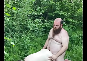 Fucking pregnant wifey outdoors, week before she went into labor