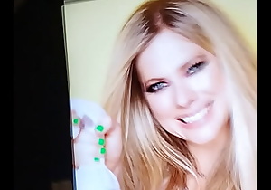 Avril Lavigne Cum Tribute