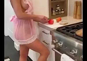 Nice tits in pink dress (anyone know her name?)